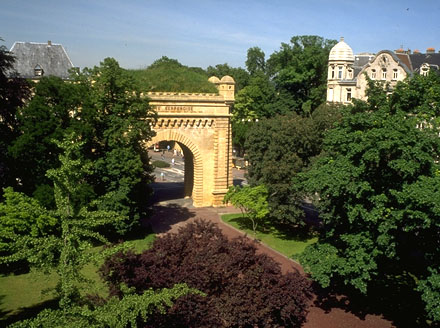 Porte Serpenoise